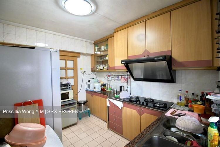 Blk 225C Compassvale Walk (Sengkang), HDB Executive #244550041